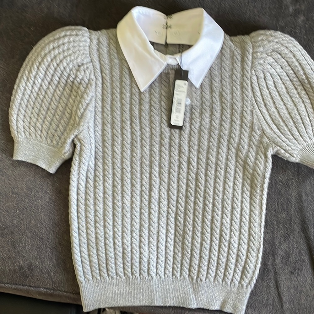 NEW ALICE + OLIVIA chase sweater in heather grey/white